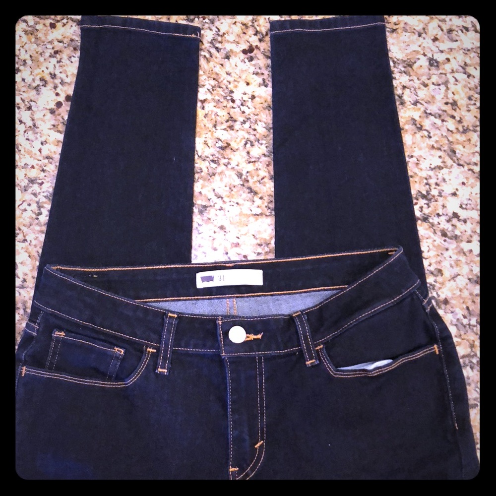 NWOT Levi Strauss Dark Skinny Jeans Size 31